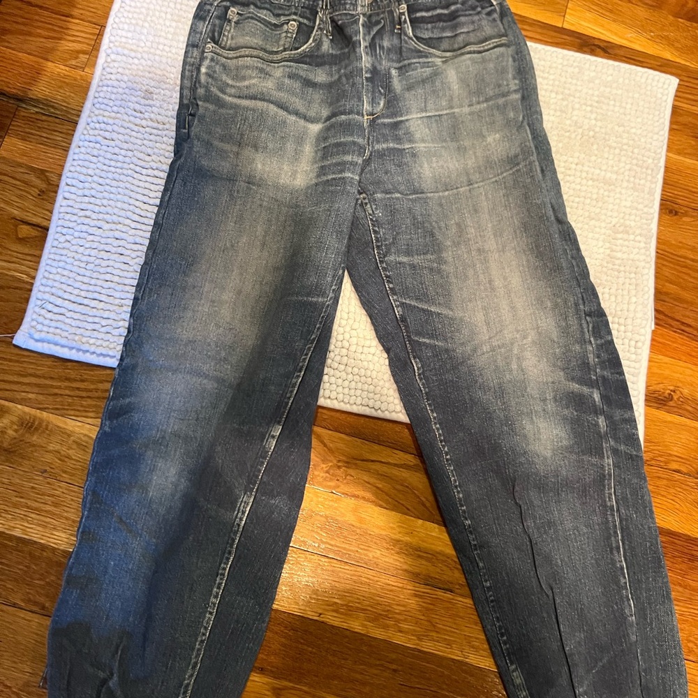 Women’s Blue Jeans